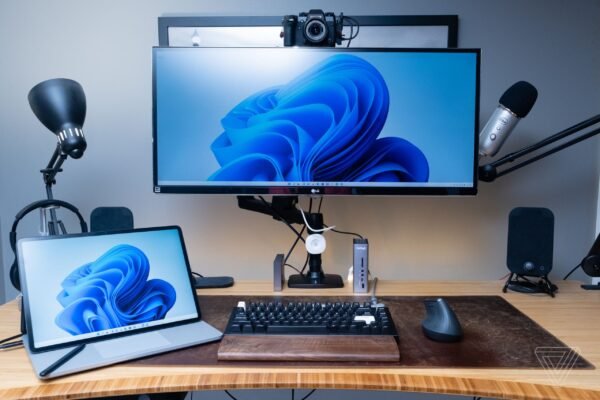 How To Connect A Surface Laptop To A Monitor